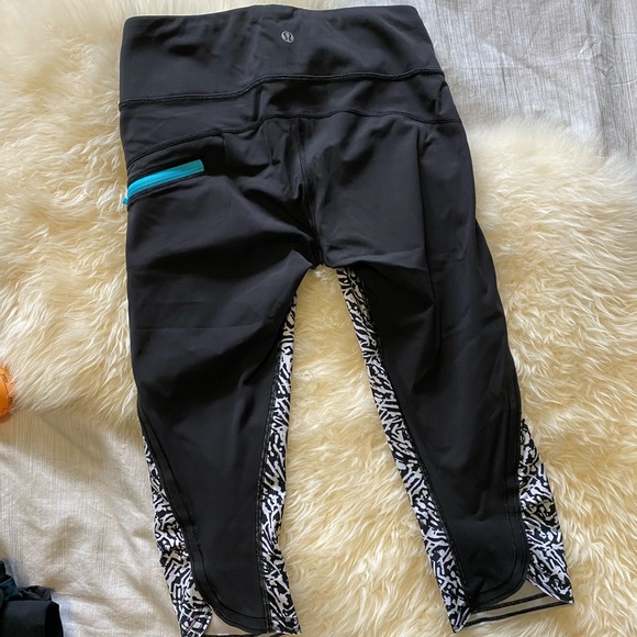 Lululemon Top Speed Crops - Picture 2 of 4